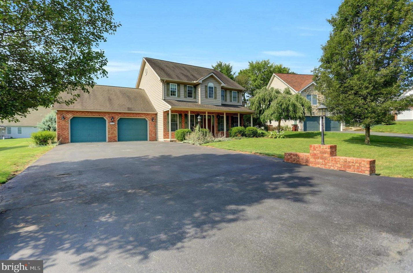 13295 Iroquois Trl, Roadside, PA 17268-8421