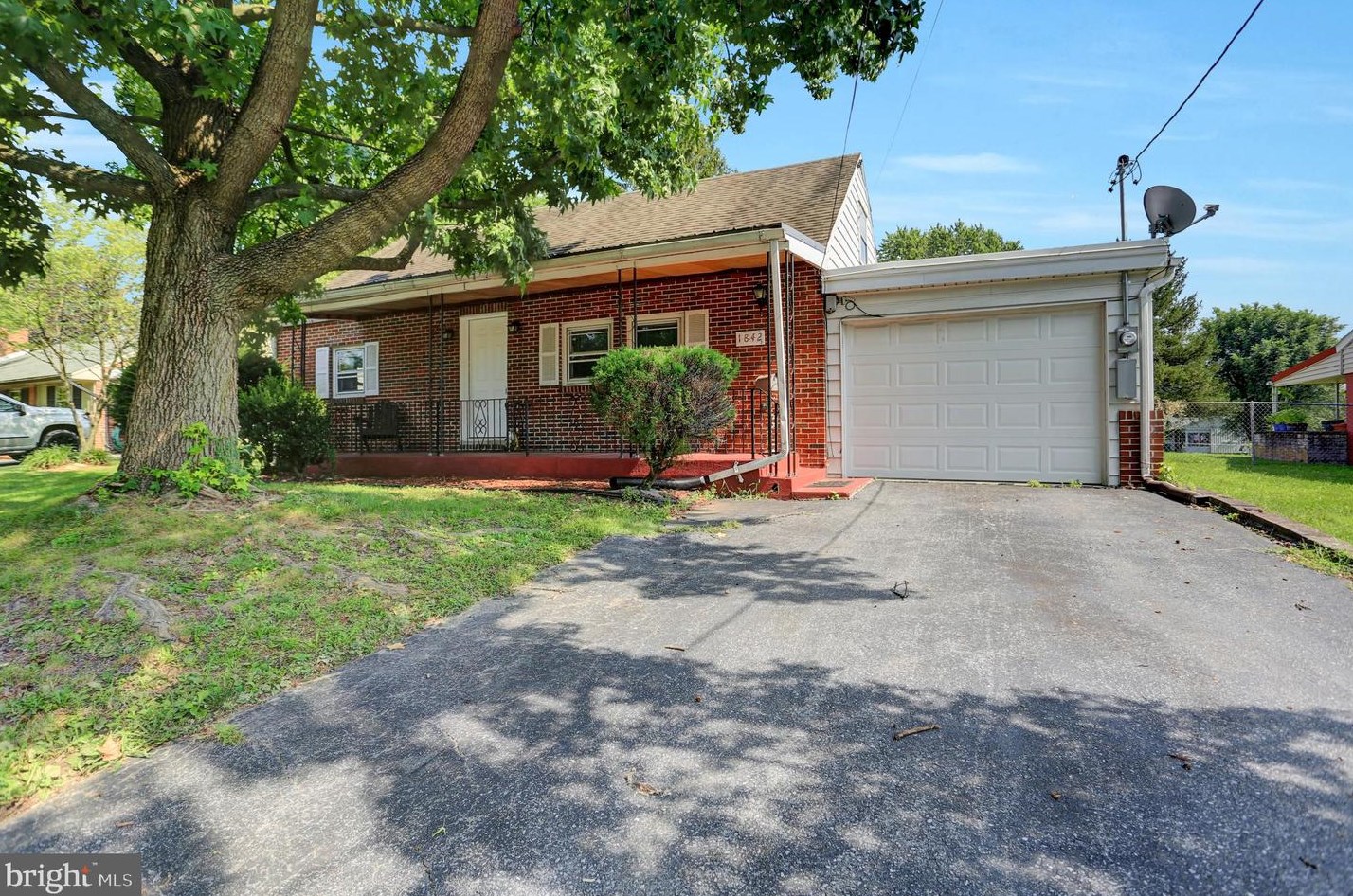1842 Scotland Ave, Chambersburg, PA 17201-1404