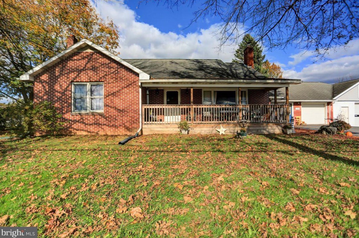 1065 Orrstown Rd, Lees Cross Roads, PA 17257