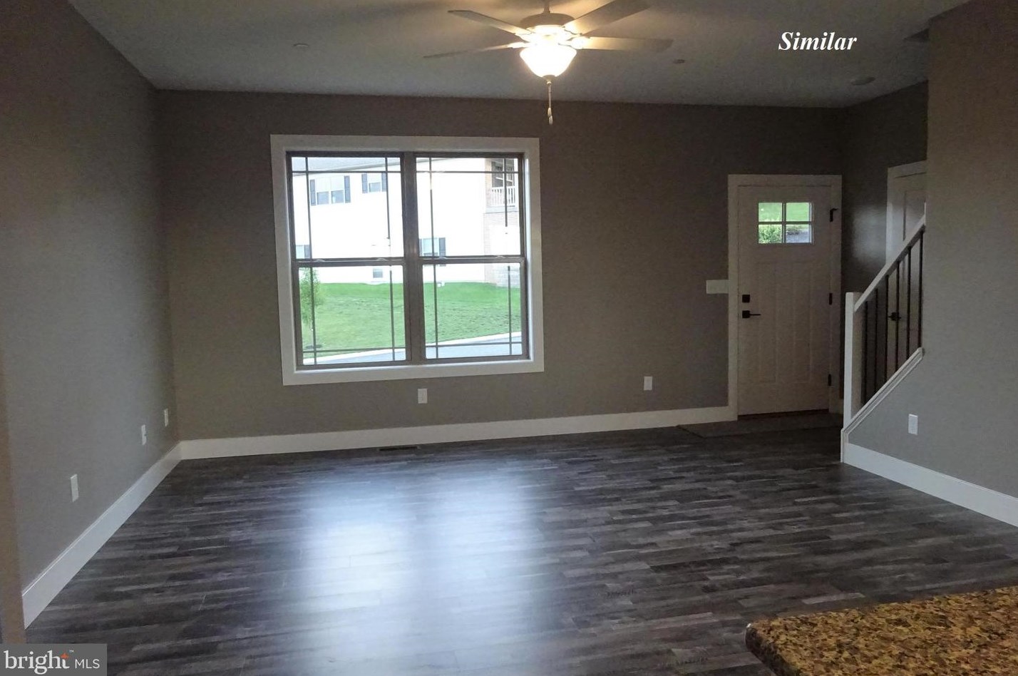 760 Golden Spring Dr, Roadside, PA 17268