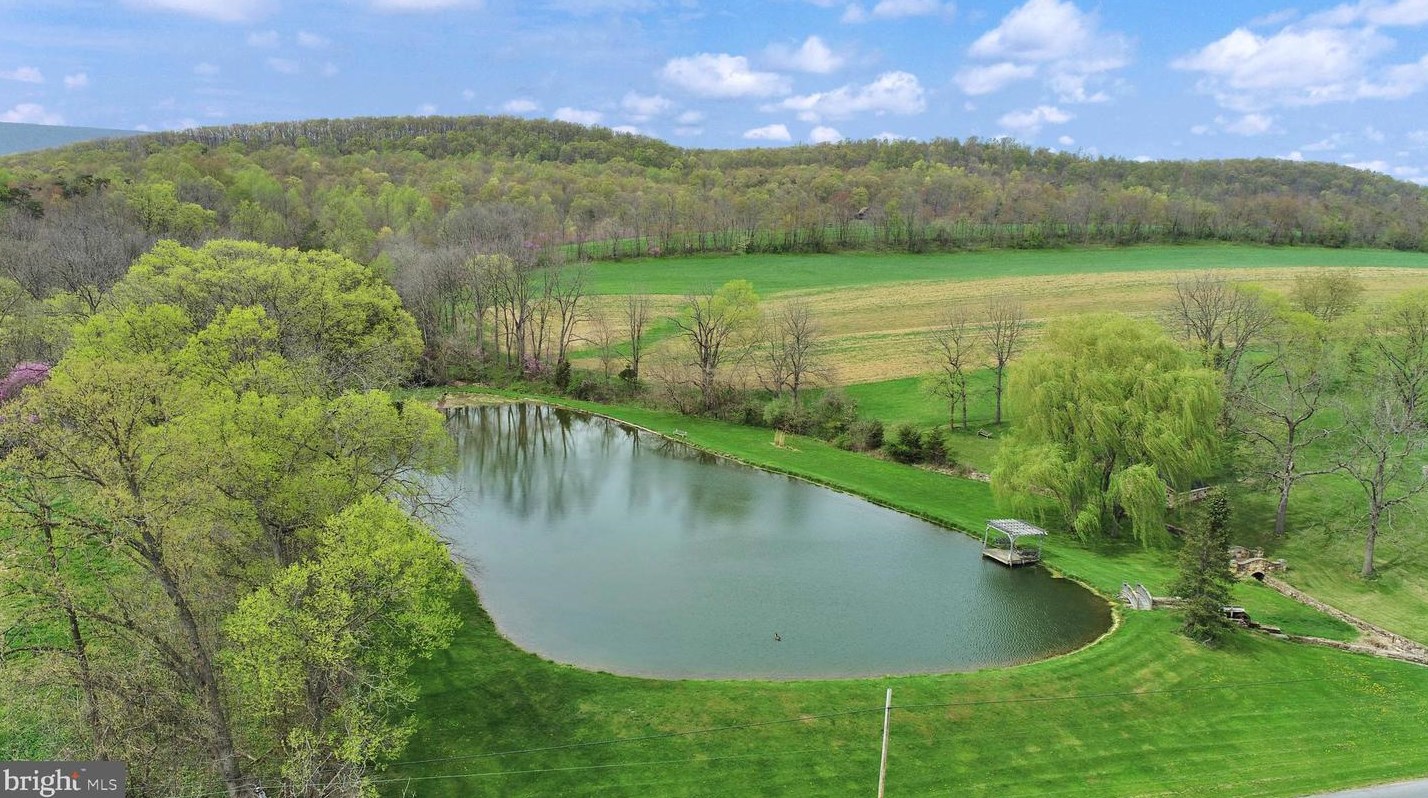 2935 Groninger Valley Rd, Mifflin, PA 17058
