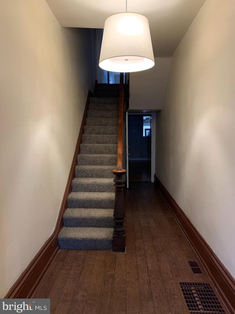 20 3 St, Kinderhook PA 17512-1135 exterior