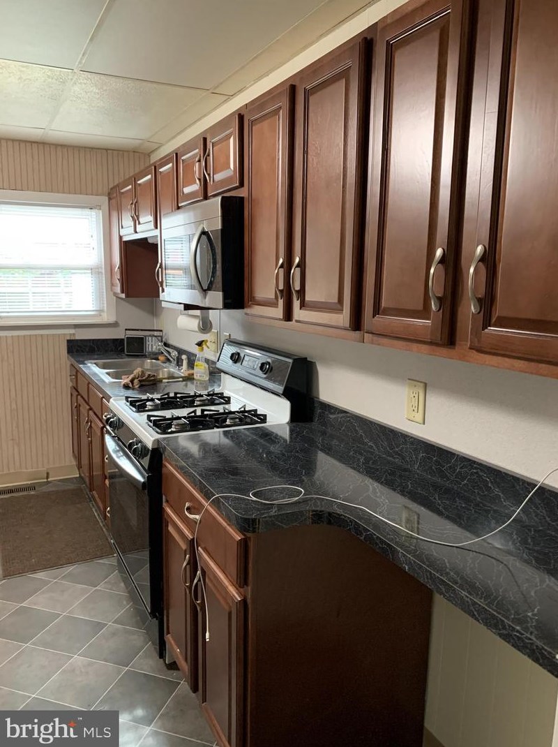 20 3 St, Kinderhook PA 17512-1135 exterior