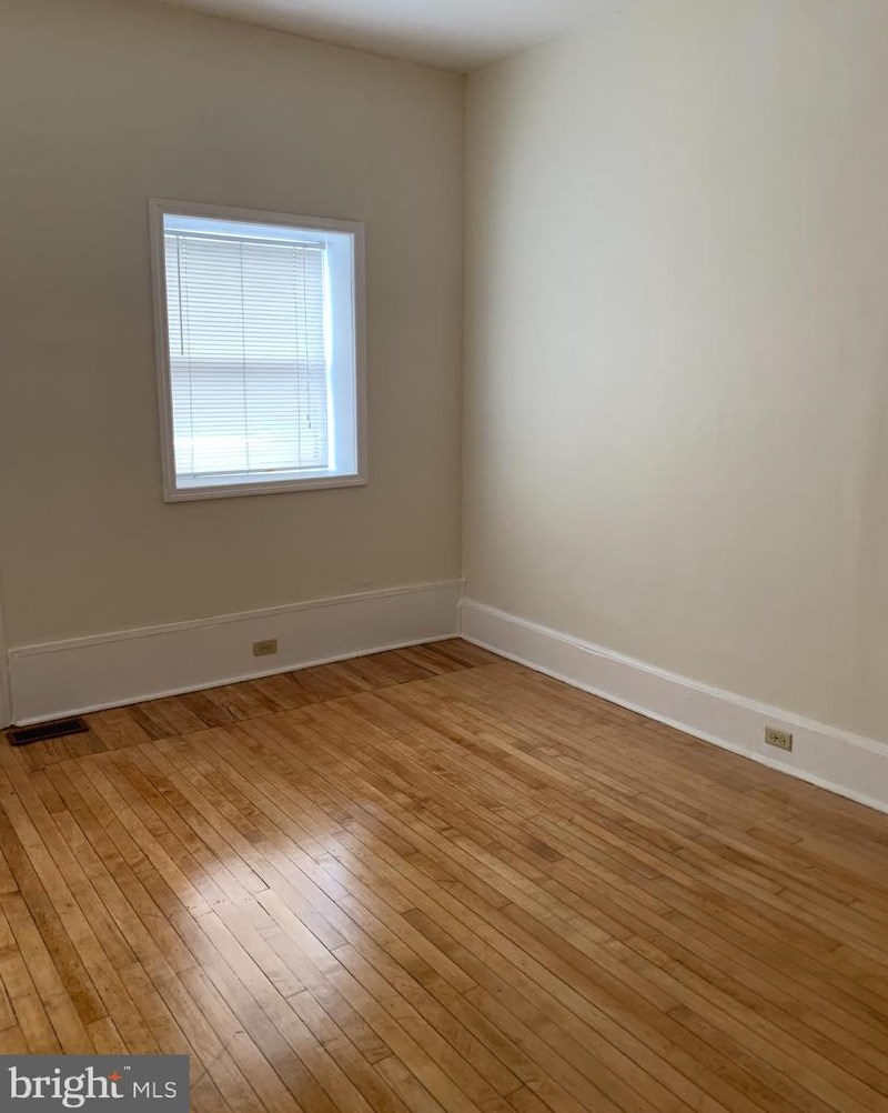 20 3 St, Kinderhook PA 17512-1135 exterior