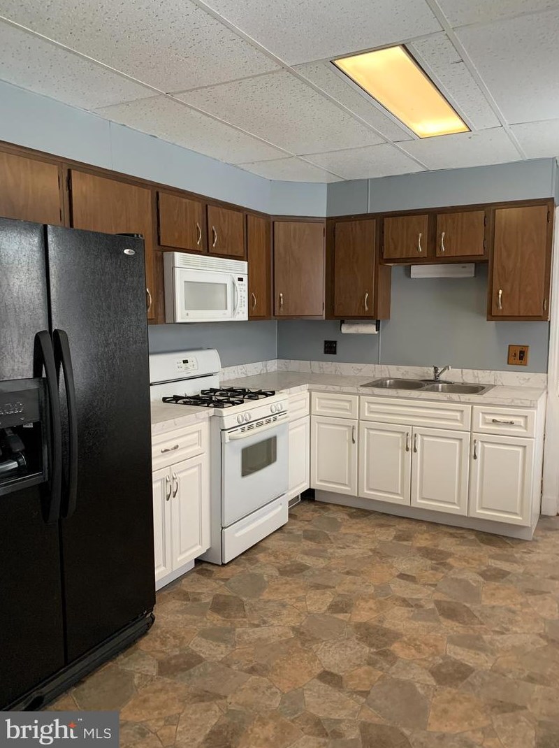 20 3 St, Kinderhook PA 17512-1135 exterior