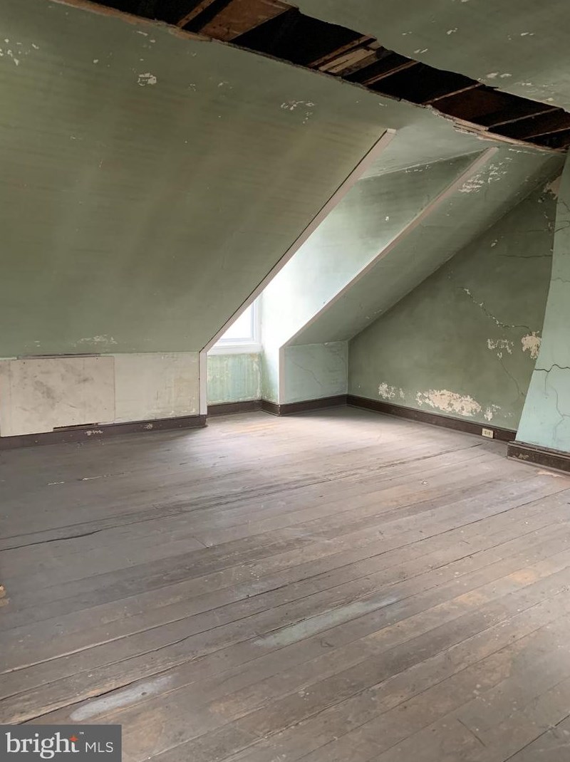 20 3 St, Kinderhook PA 17512-1135 exterior