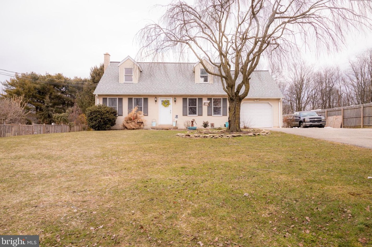 955 Hilldale Rd, Holtwood, PA 17532-9619