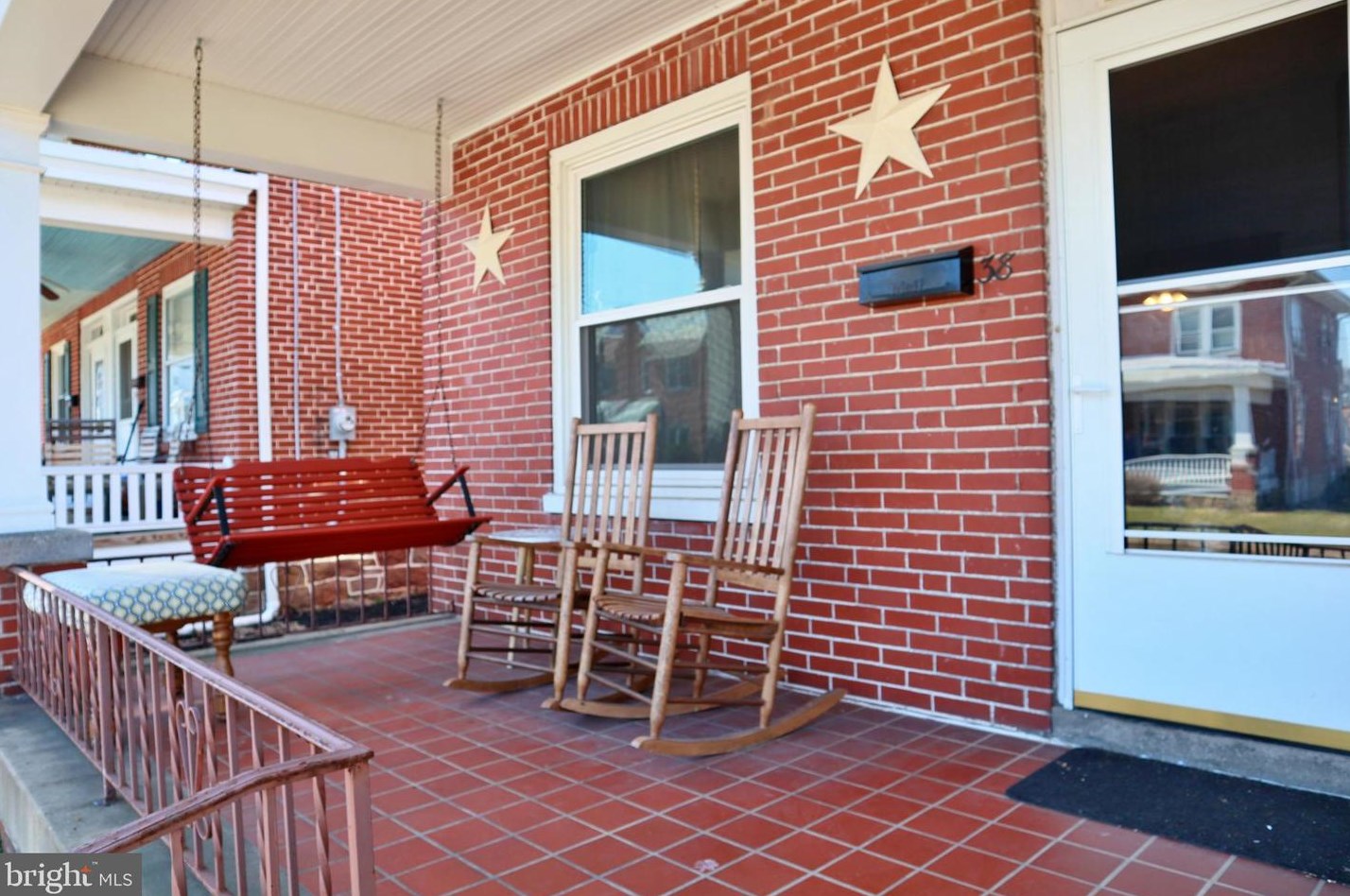 38 W Sunset Ave, Ephrata, PA 17522