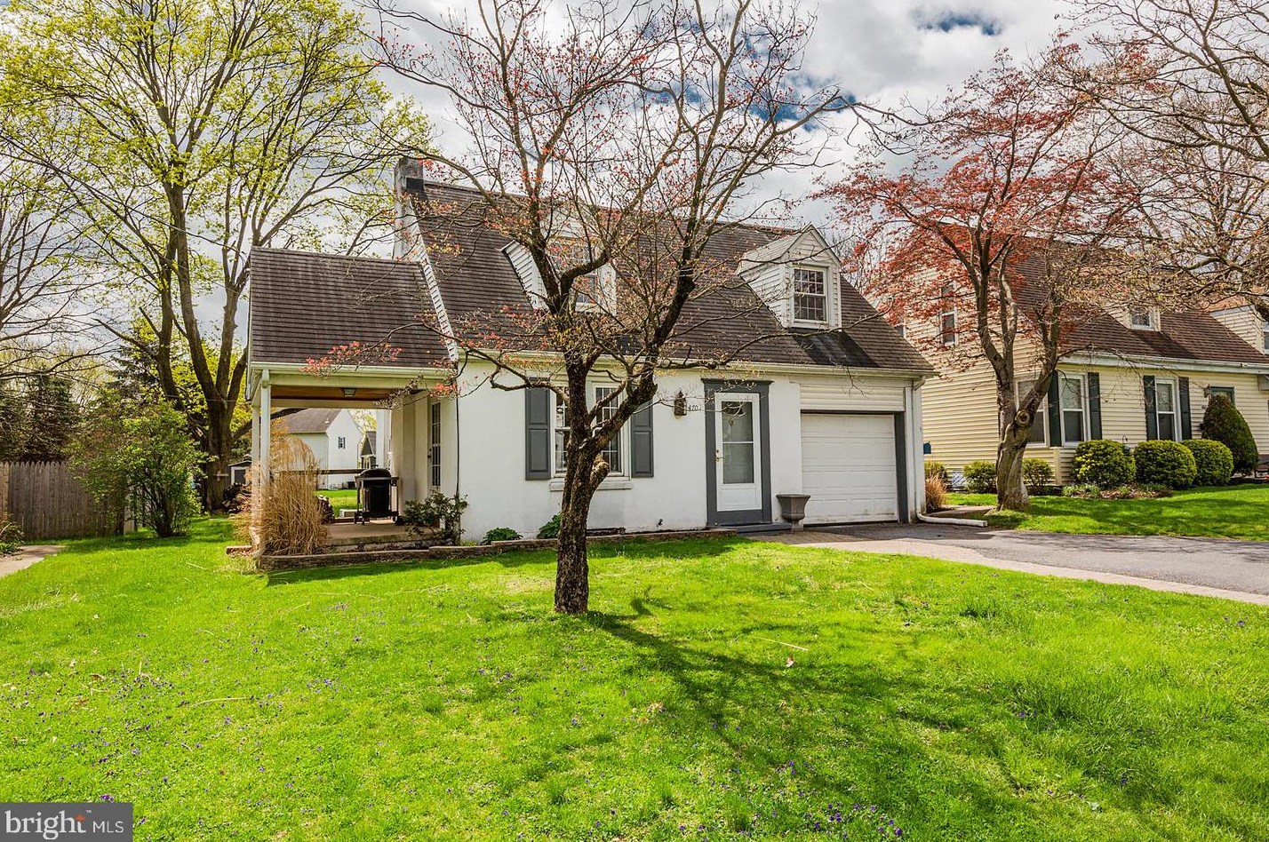 470 E Main St, Landisville, PA 17538