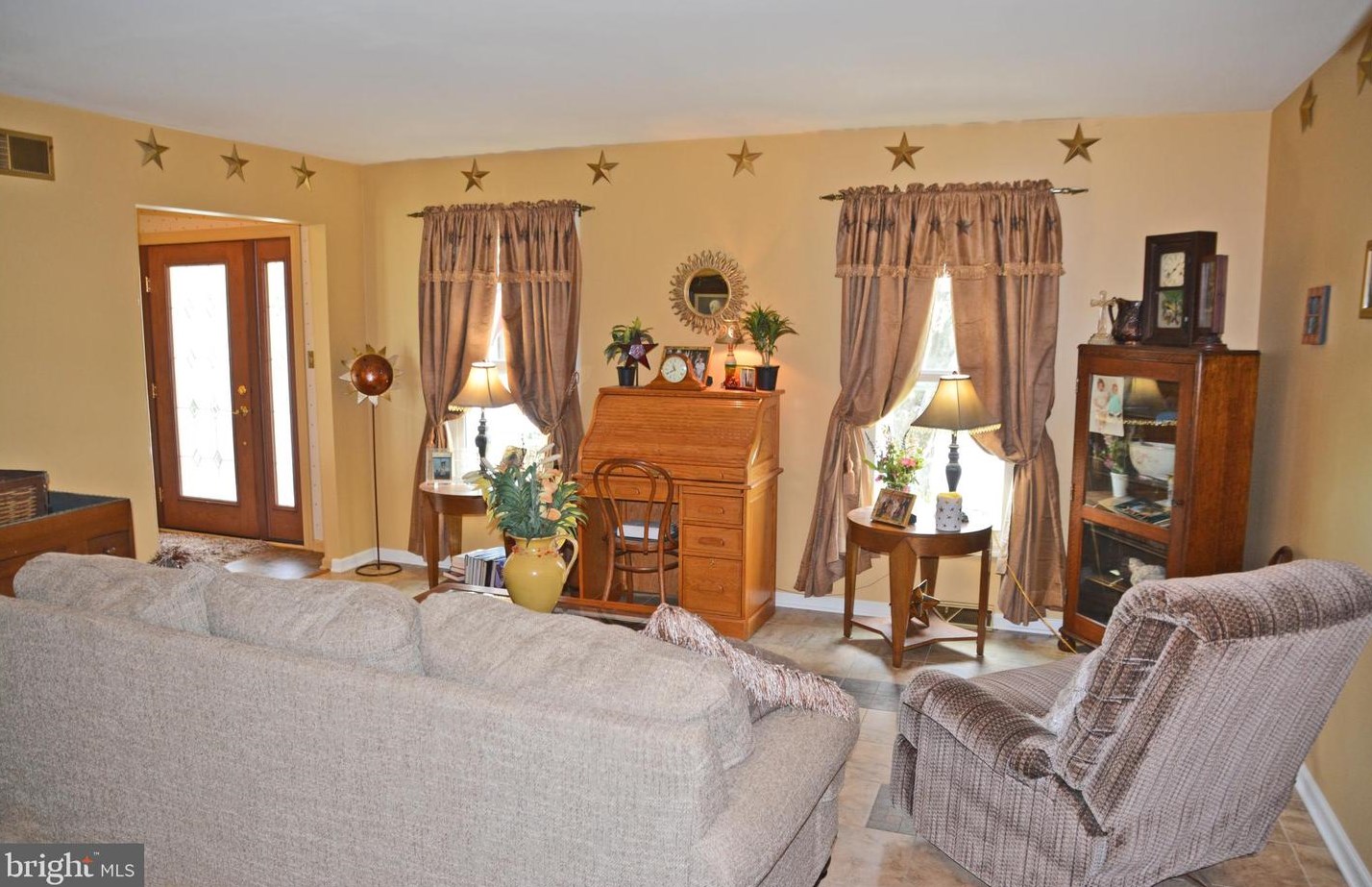 281 Northridge Dr, Landisville PA  17538-1046 exterior