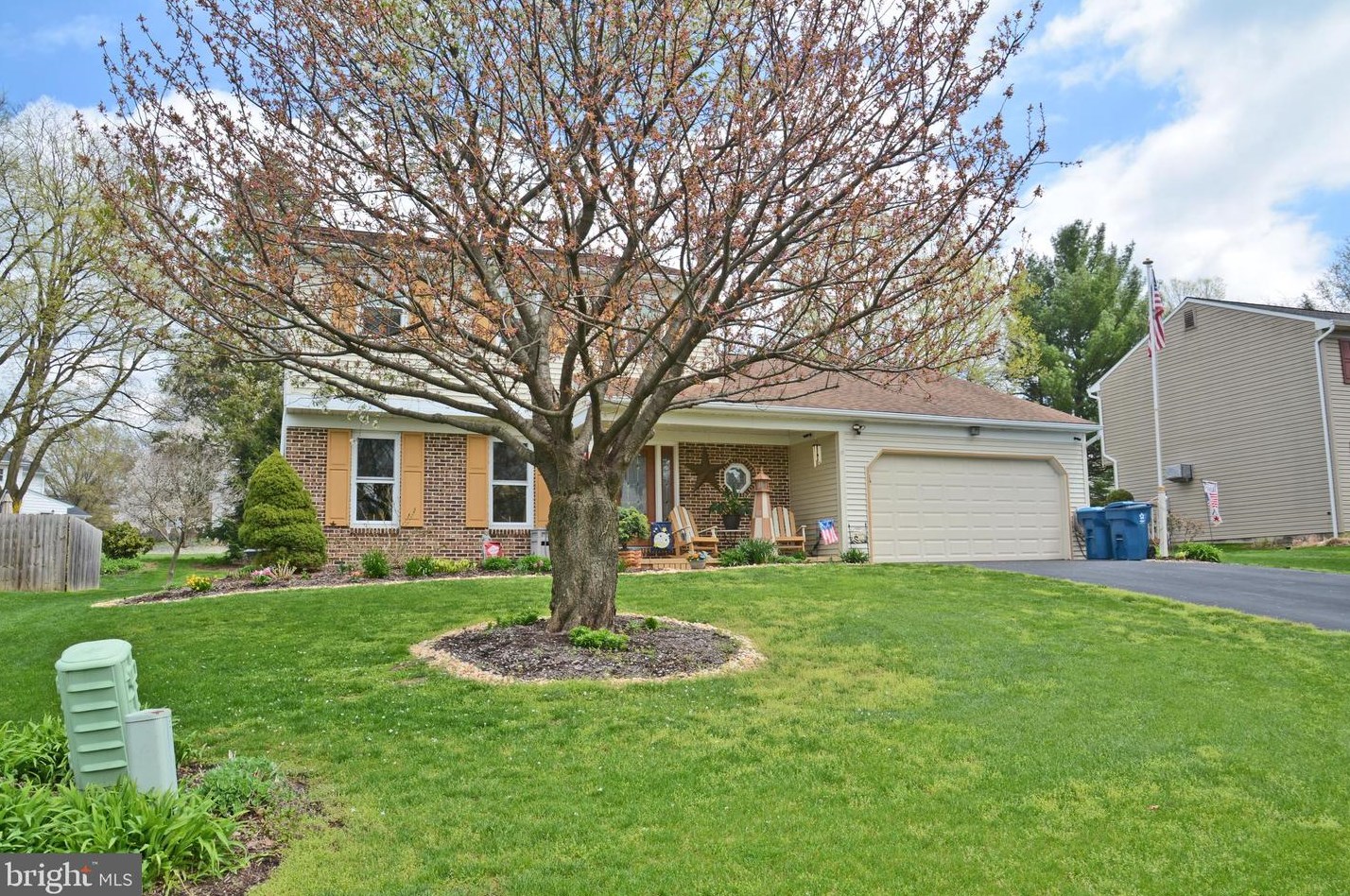 281 Northridge Dr, Landisville, PA 17538-1046