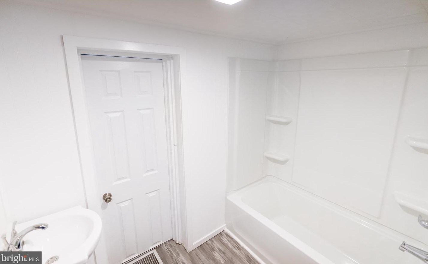 653 9th St, Kinderhook PA  17512-1802 exterior