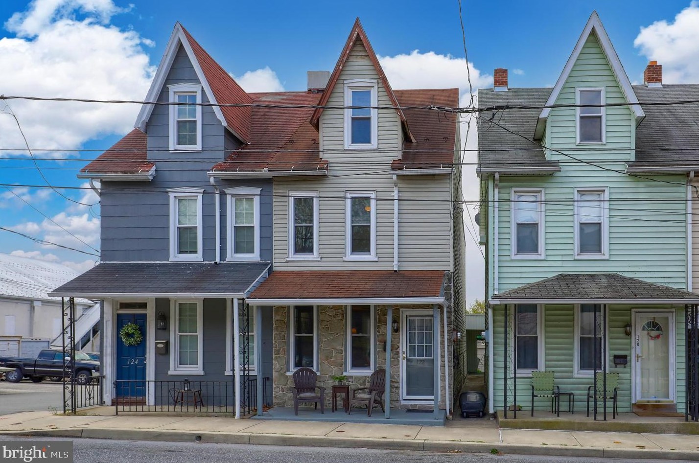 122 Lancaster Ave, Kinderhook, PA 17512-1558