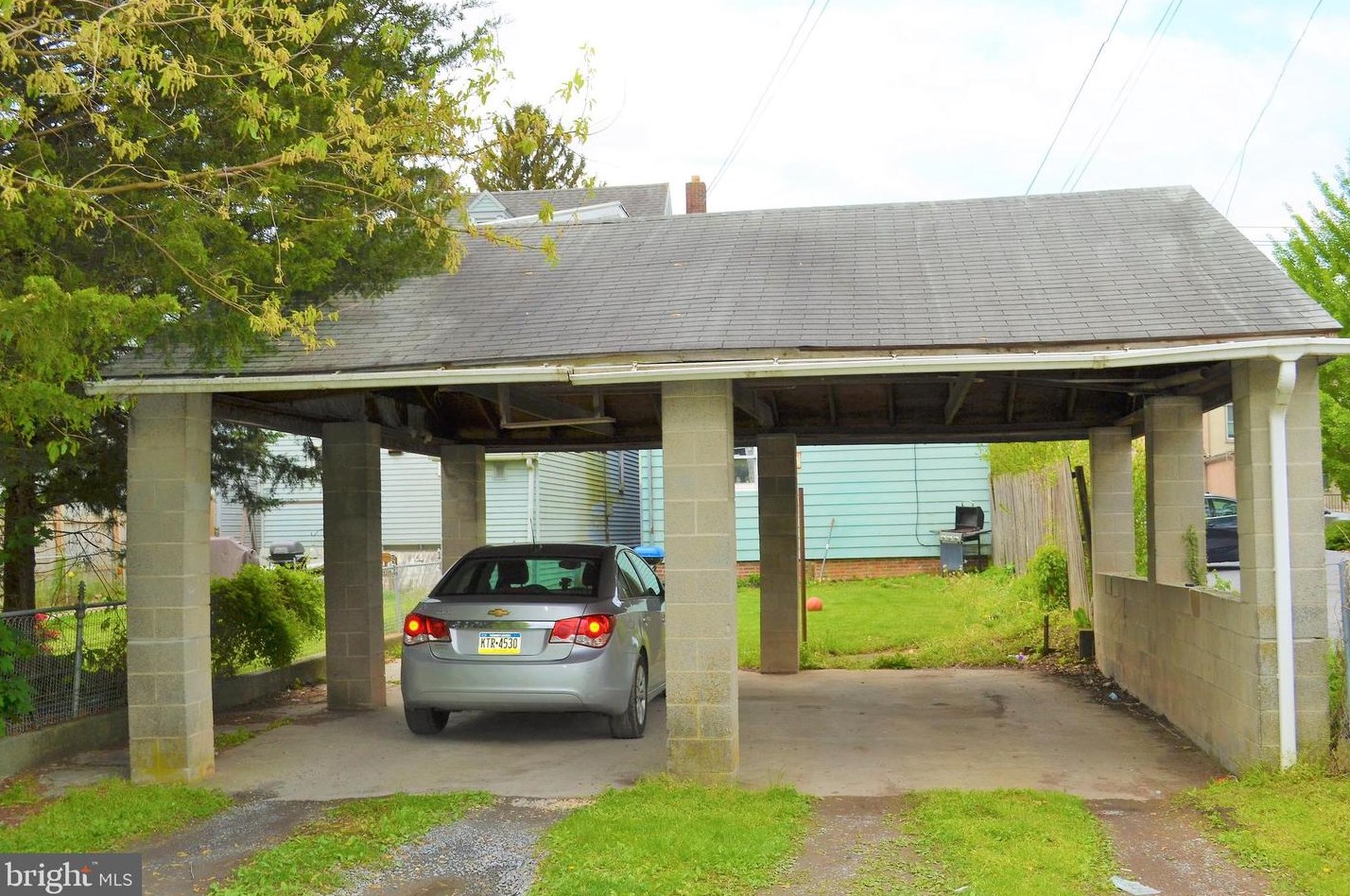 173 S Main St, Old Line, PA 17545