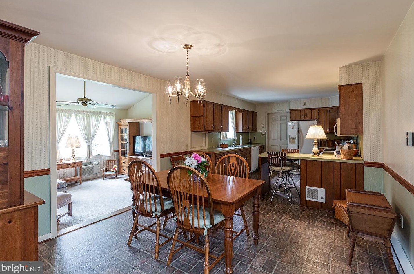 1524 English Brook Dr, Landisville PA  17538-1349 exterior