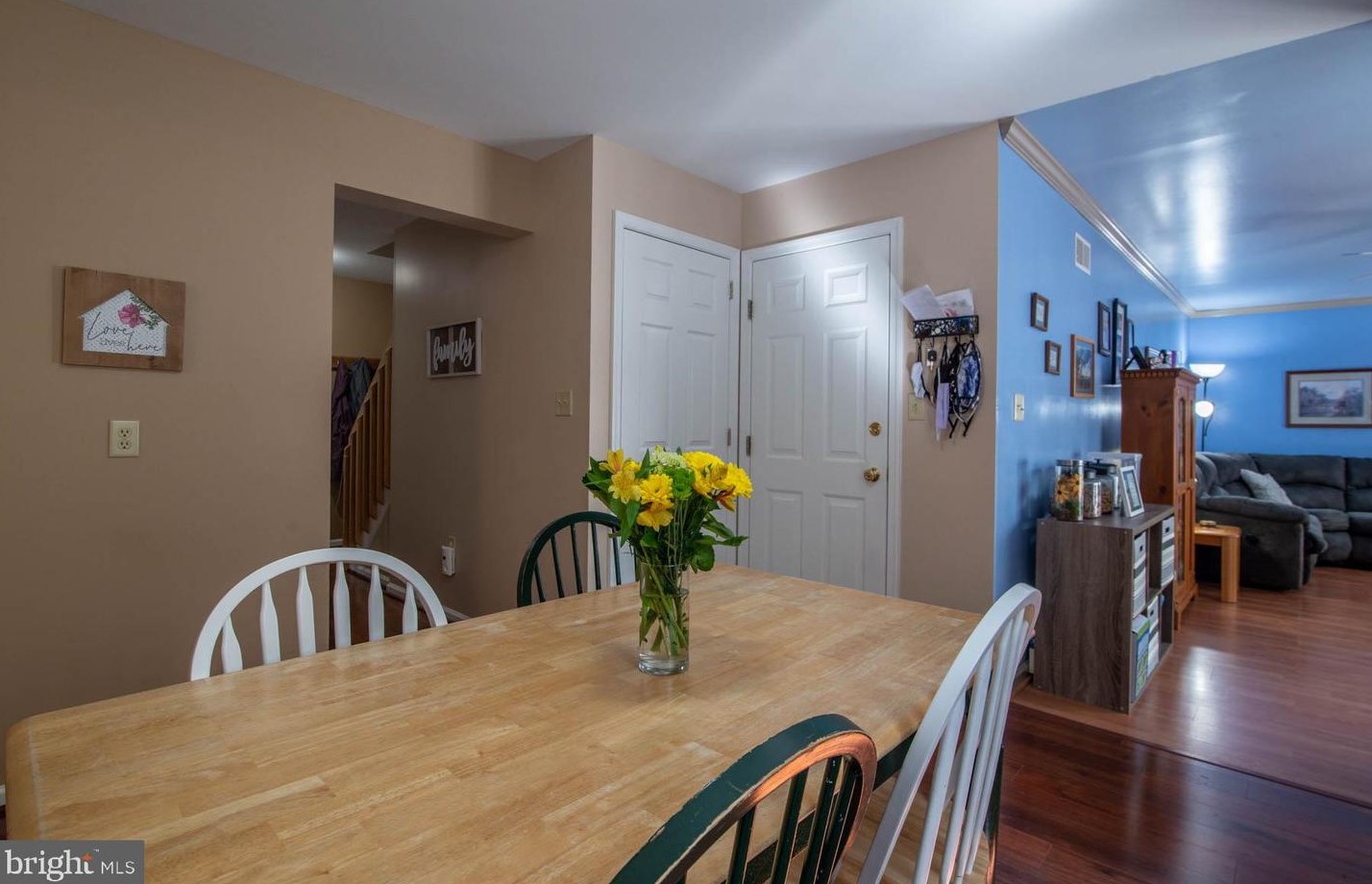 90 Gard Ct, Kinderhook PA  17512-9467 exterior