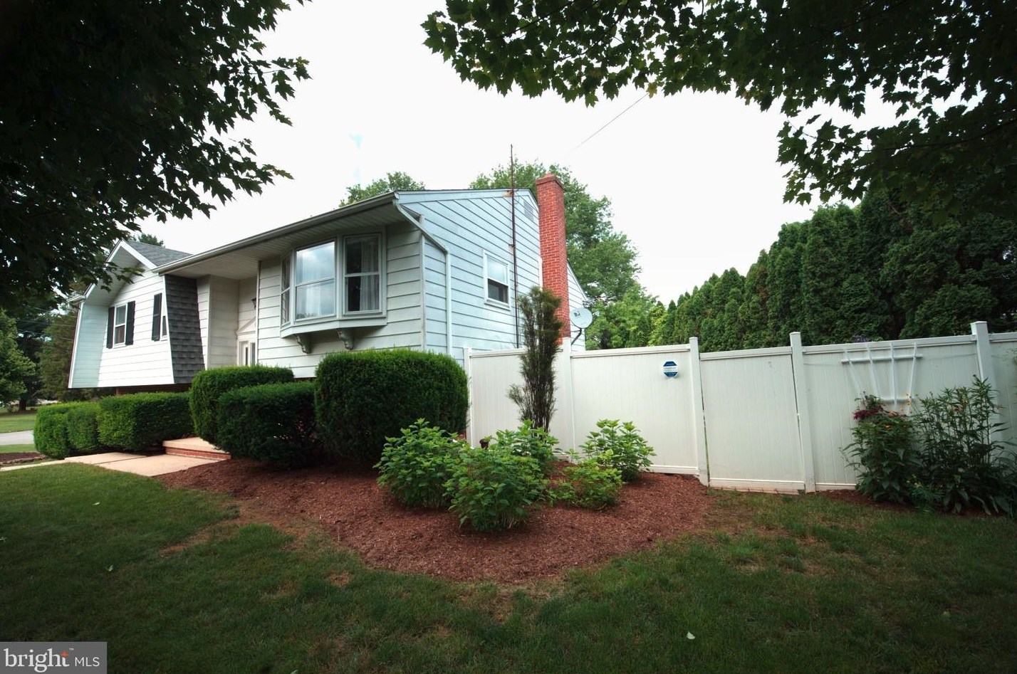56 Vista Dr, Marietta, PA 17547-9766