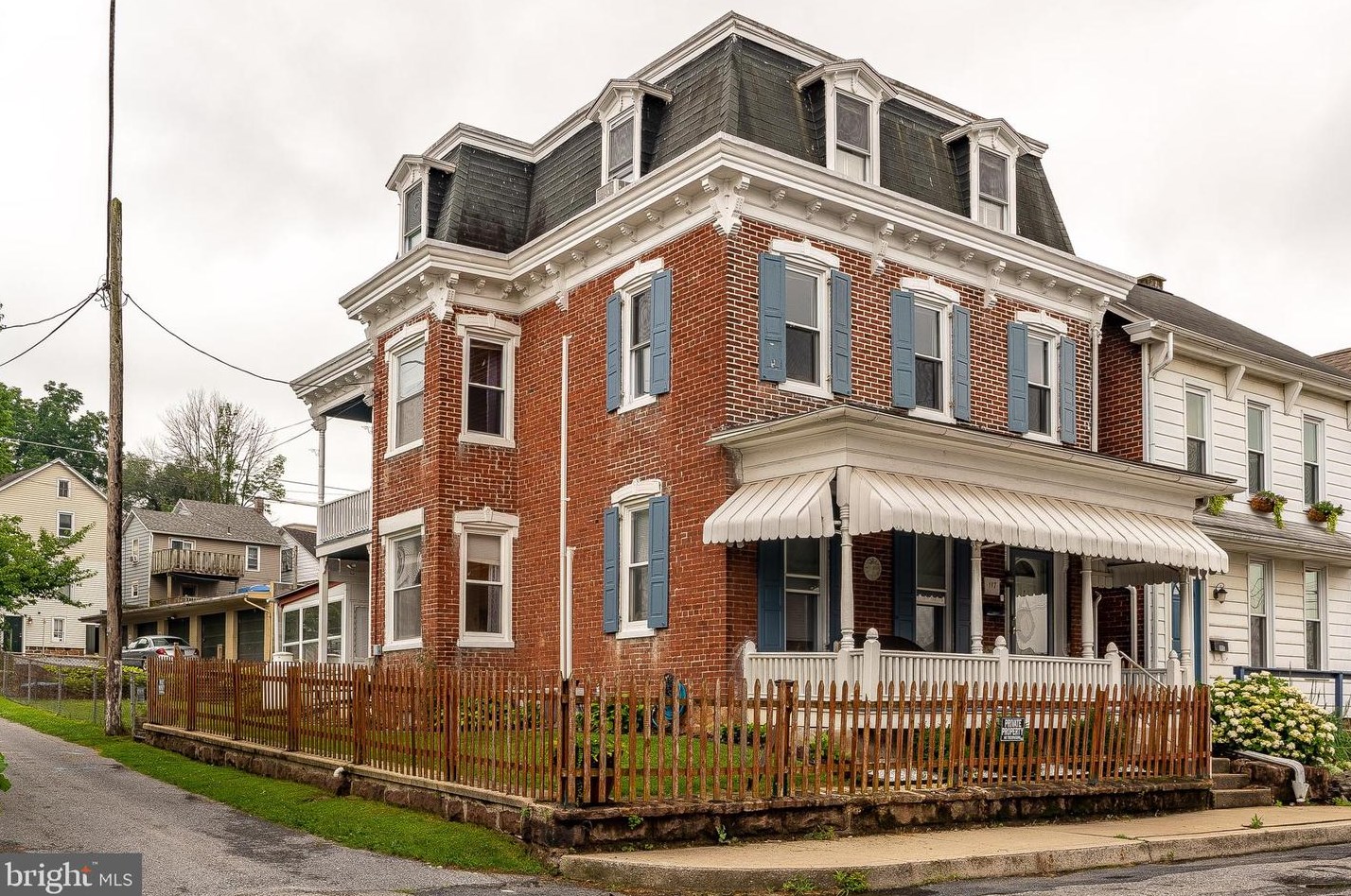 117 Grant St, Ephrata, PA 17522