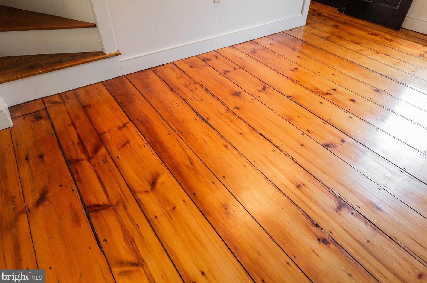 466 Market St, Marietta PA 17547-1608 exterior