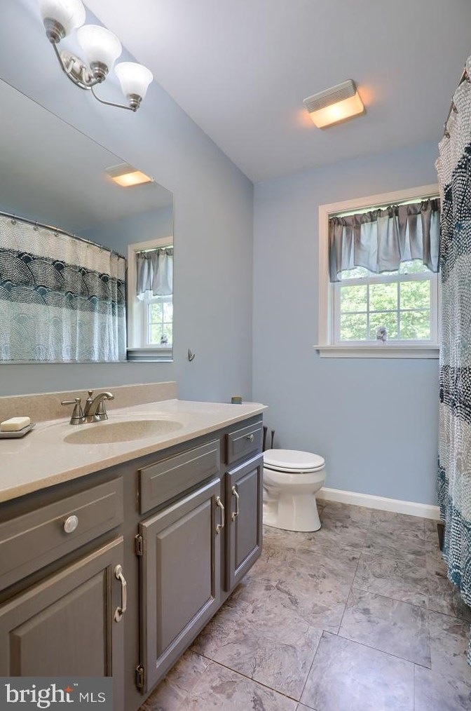 13 Apache Ln, Willow PA  17584-9756 exterior