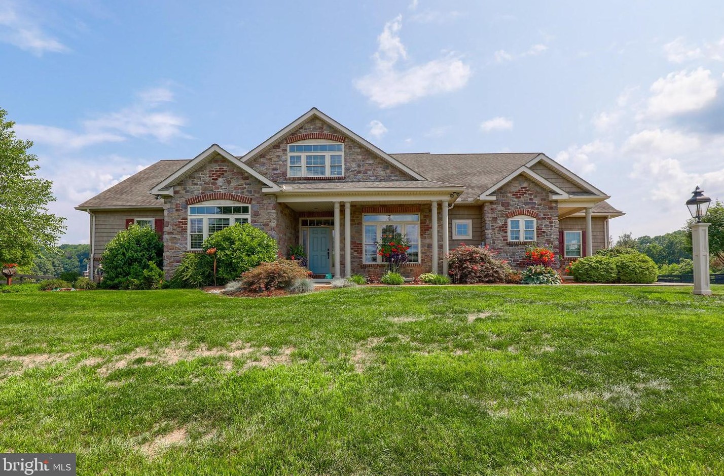 4 Fox Rdg, Pequea, PA 17565-9219