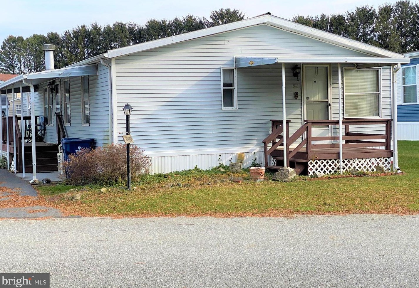 27 Ruth Dr, Gordonville, PA 17529