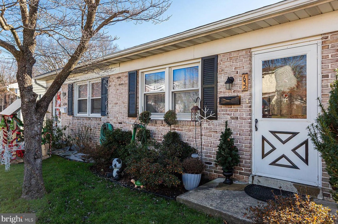 632 Franklin St, Kinderhook, PA 17512-1815