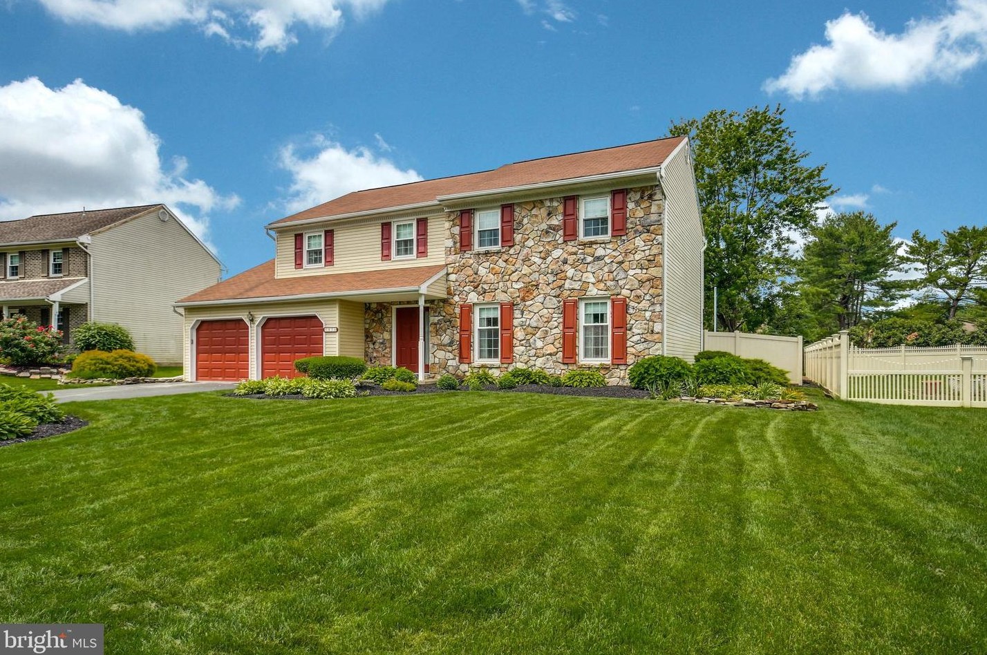 930 Hawthorn Rd, Allentown, PA 18103-4678