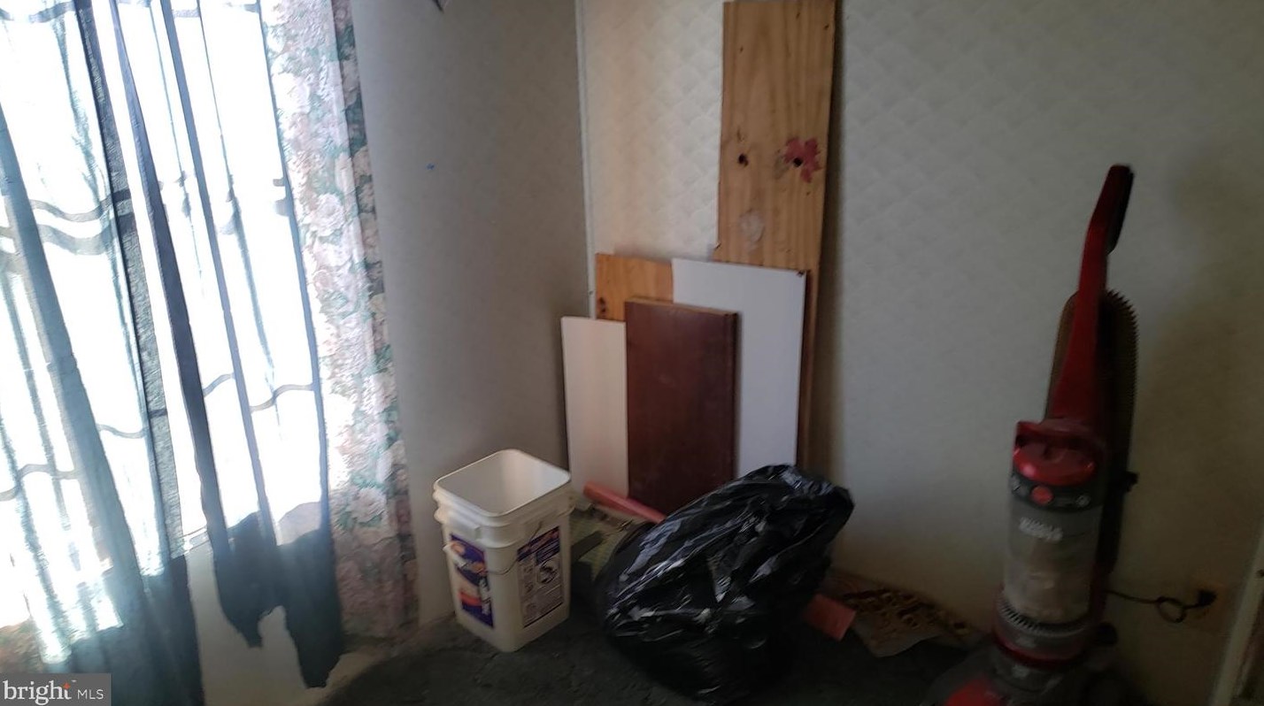 23 Green Acres Trailer Ct, Lebanon PA 17046-9222 exterior