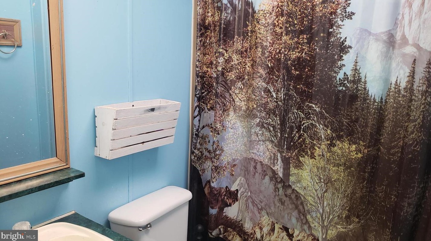 23 Green Acres Trailer Ct, Lebanon PA 17046-9222 exterior