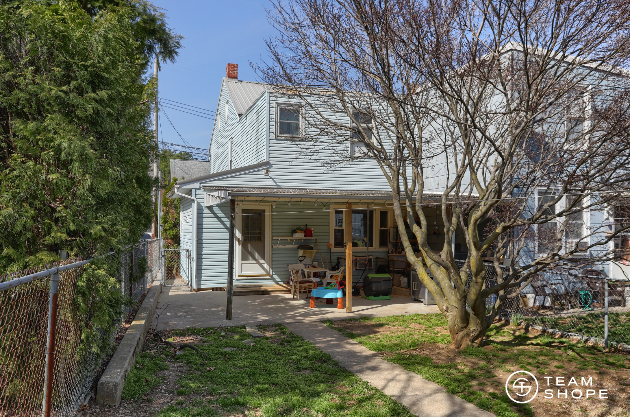 1808 Center St, Lebanon, PA 17042-4437