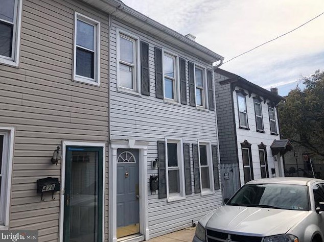 476 New St, Lebanon, PA 17046-3665