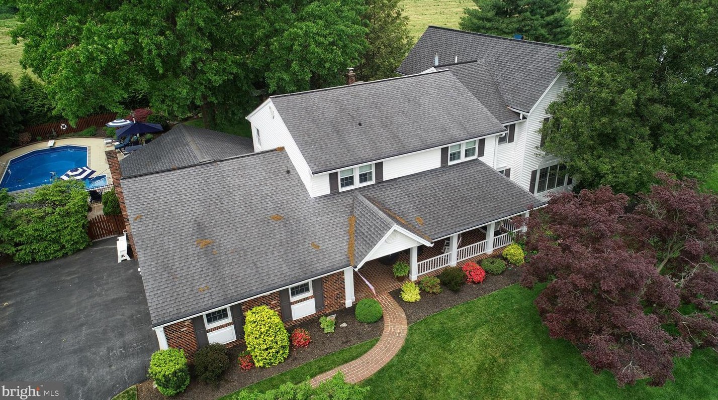 1645 Cambridge Dr, Lebanon, PA 17042-7500