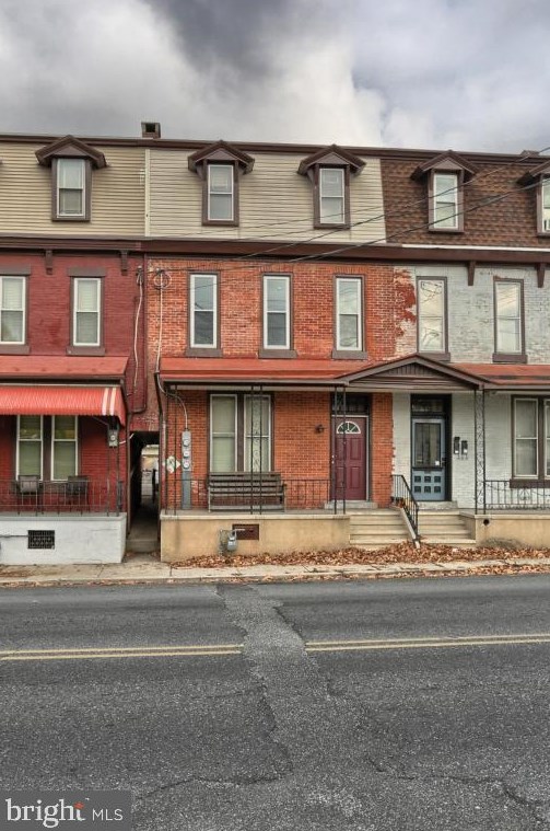 427 Willow St, Lebanon, PA 17046-4866