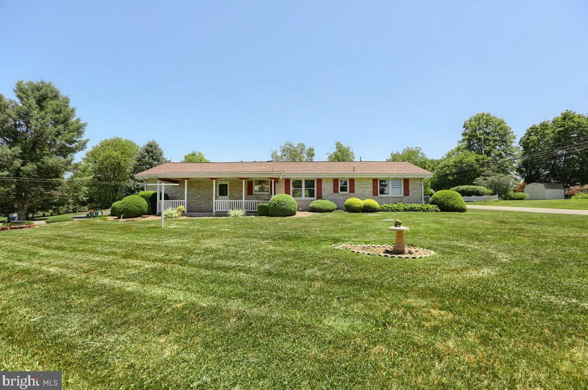 1641 Old Forge Rd, Bellegrove, PA 17003