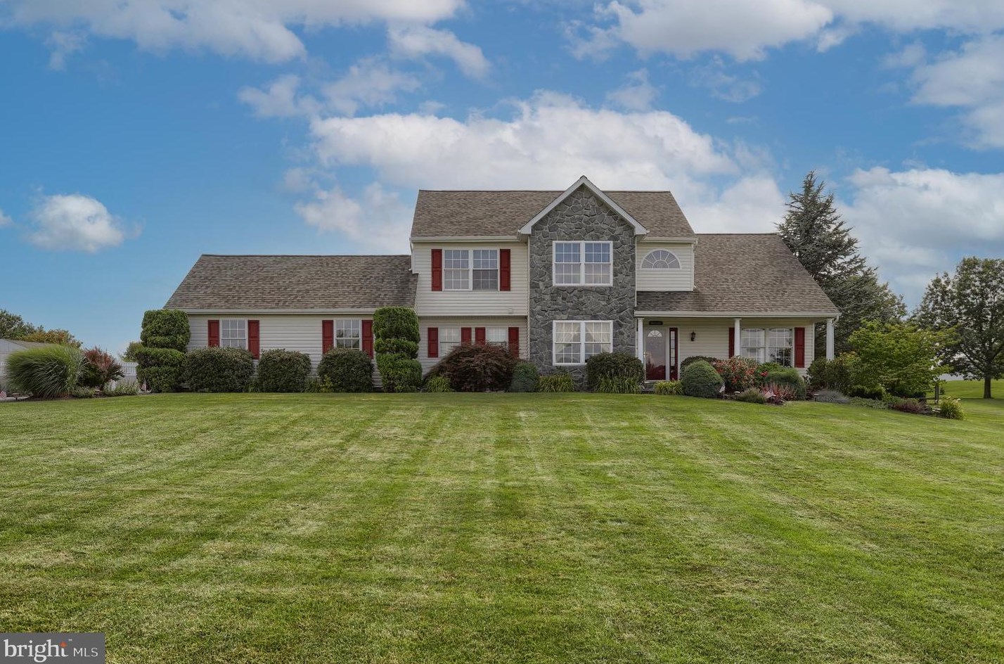 20 Norma Ln, Richland, PA 17087-9757