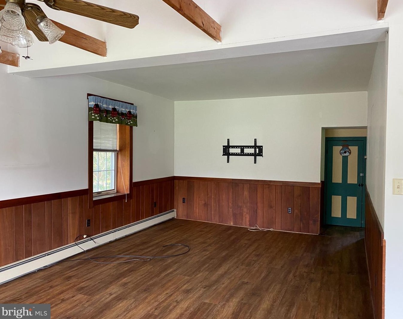 196 Lewis Rd, Bellegrove, PA 17003-9132