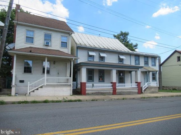 129 Market St, Bordnersville, PA 17038-9522