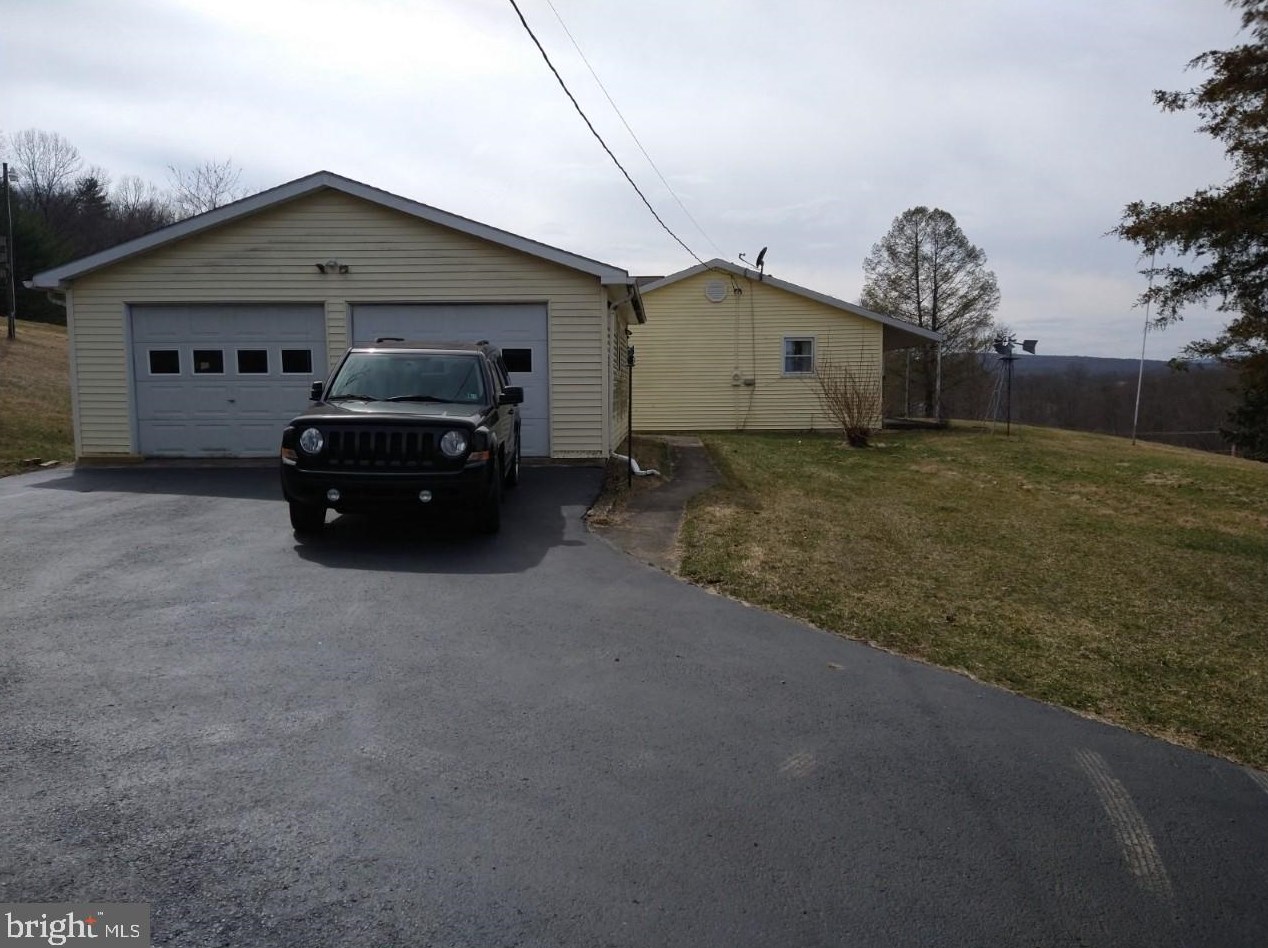 5943 Erly Rd, Mansville, PA 17024