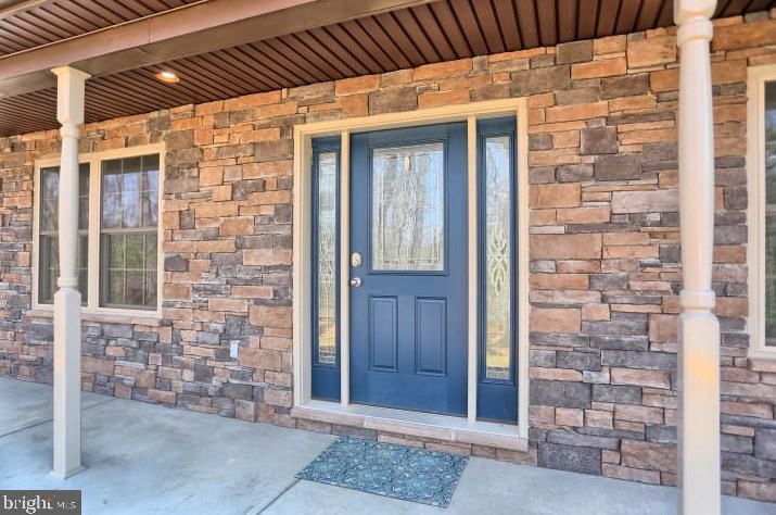 2133 Pleasant Valley Rd, Mansville, PA 17024-9346