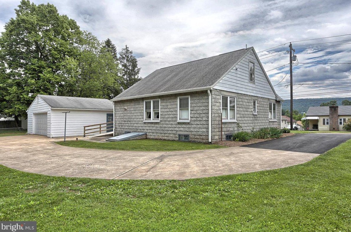 739 Valley St, Marysville, PA 17053 MLS PAPY103564 Coldwell Banker