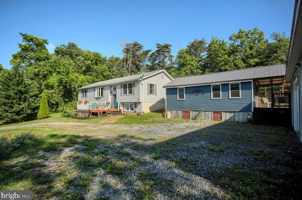 45 Klinger Ln, Shermansdale, PA 17090
