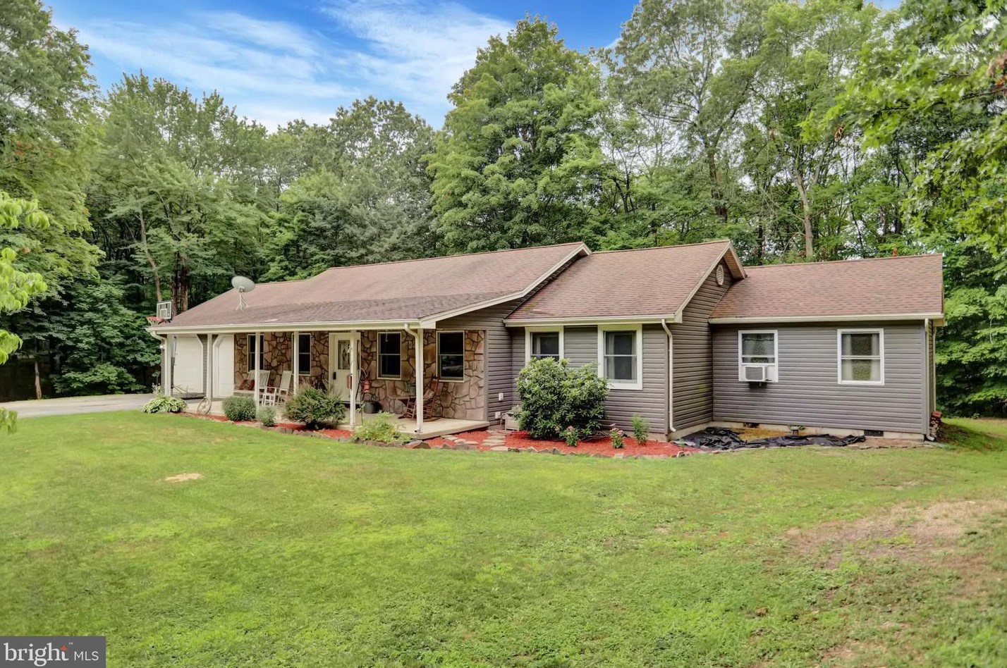 1022 Peach Ridge Rd, Mansville, PA 17024