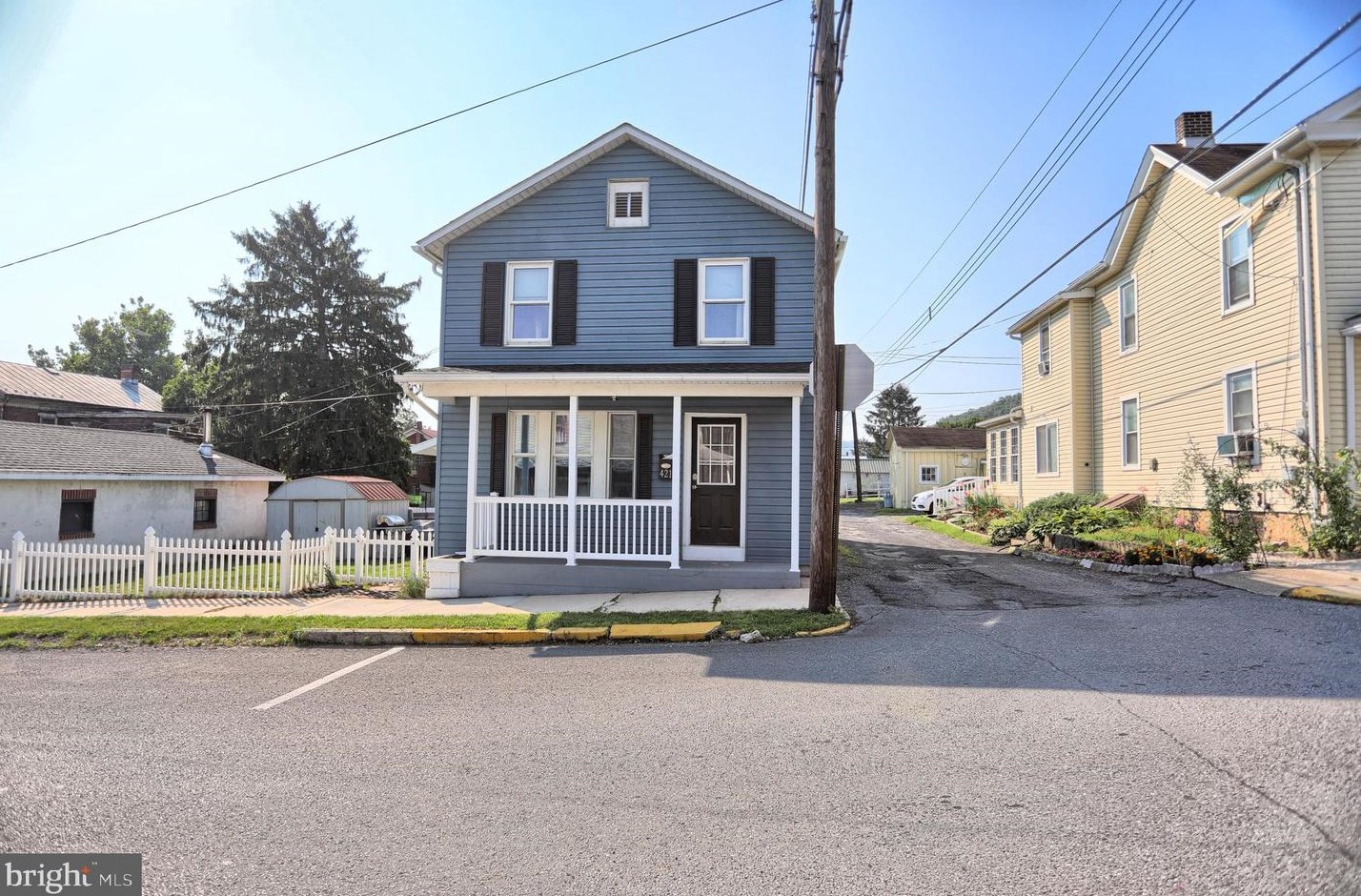 421 Oliver St, Wila, PA 17074-1225