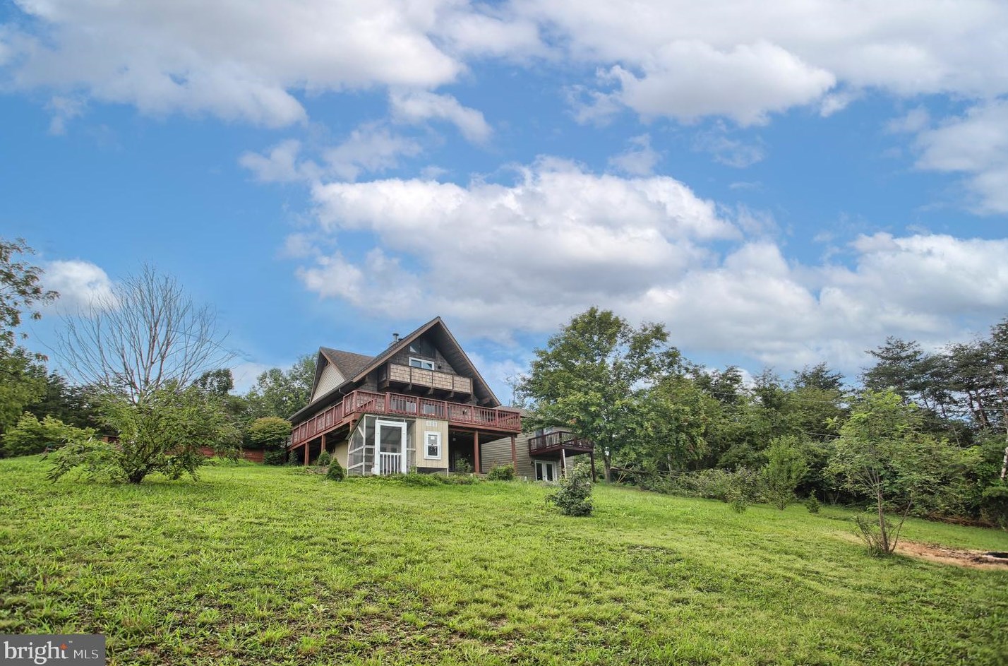 467 Shuler Rd, Shermansdale, PA 17090