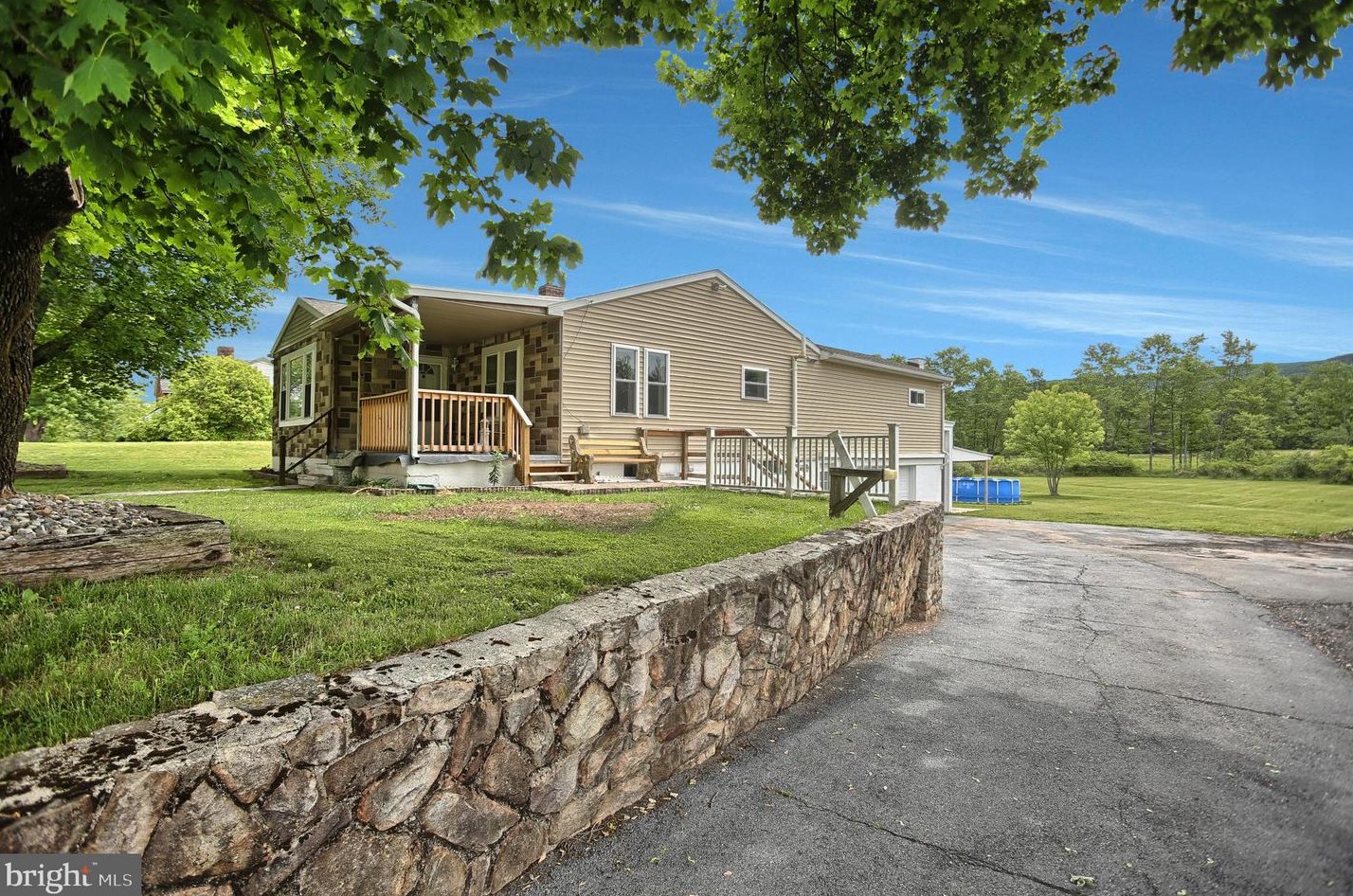 3348 Summer Valley Rd, Kepner, PA 17960