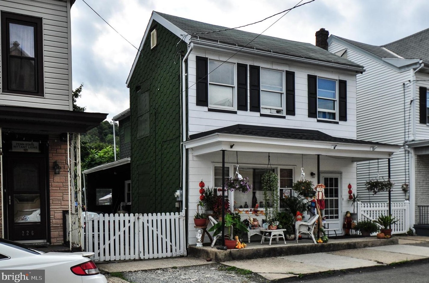228 N Mill St, Arnots Addition, PA 17970