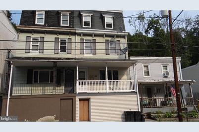 64 Main St - Photo 1