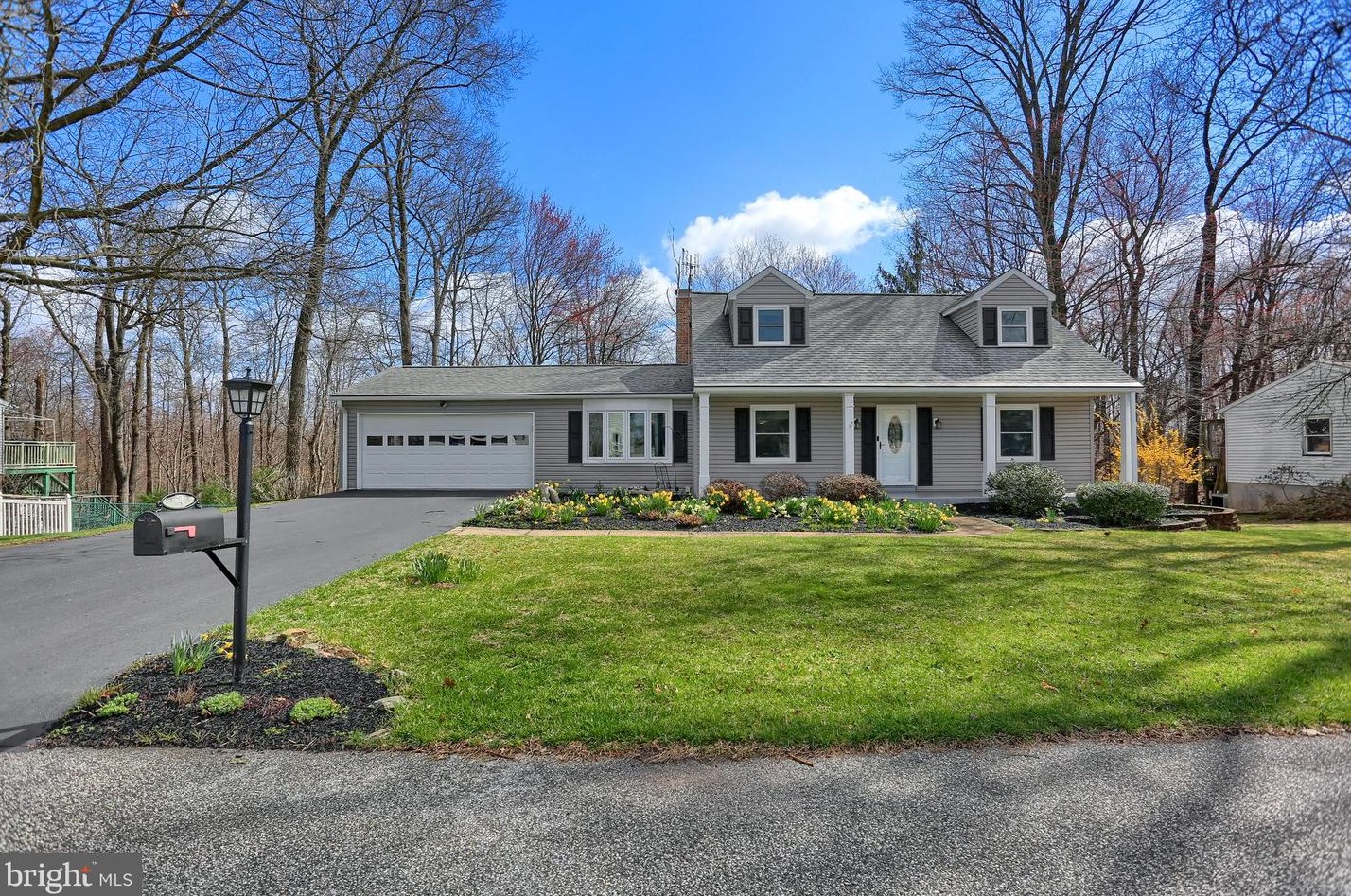 54 Independence Dr, Tolna, PA 17349