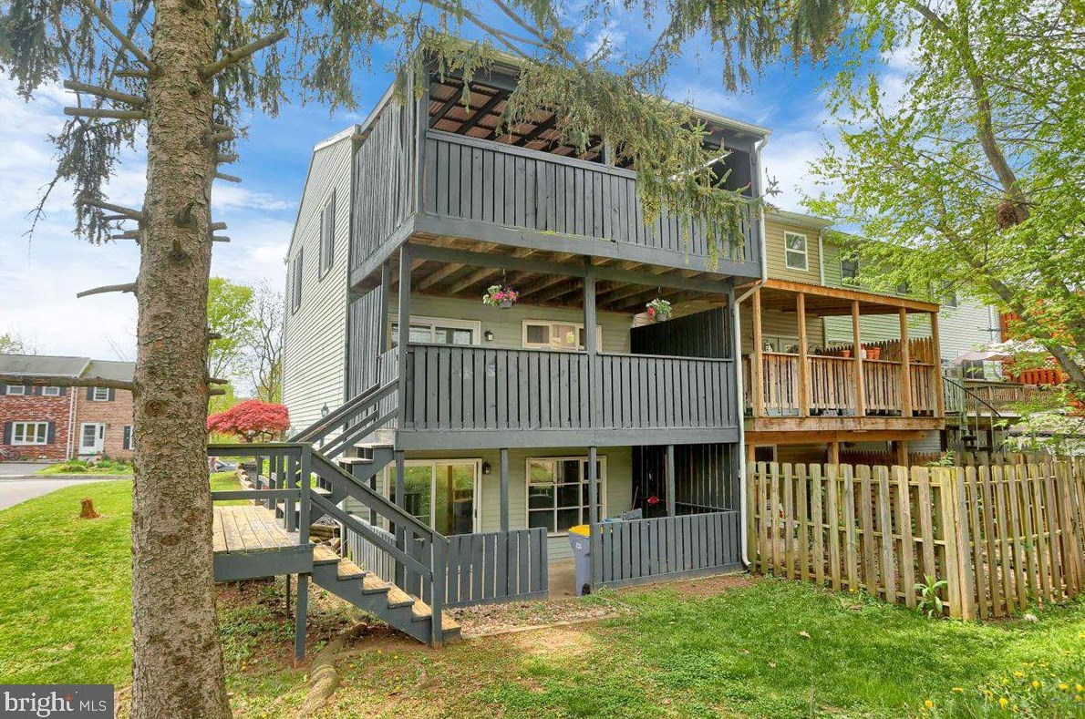 161 White Dogwood Dr, Etters, PA 17319